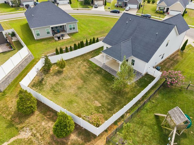 436 Zeffer Ct, Spring Hill, TN 37174