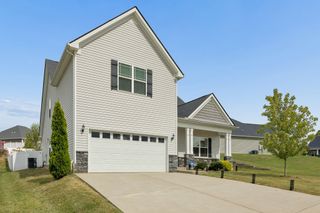 436 Zeffer Ct, Spring Hill, TN 37174