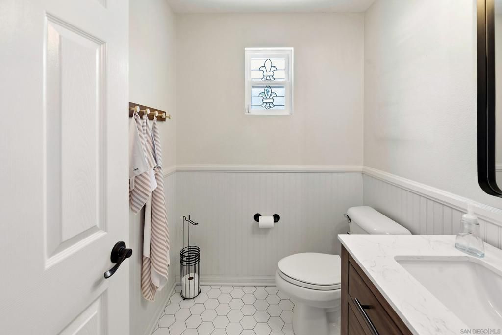 Image 30 of property listing at 953 Stoneridge Way, San Marcos, CA 92078