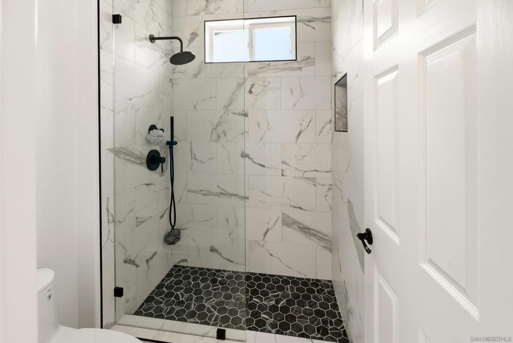 Image 40 of property listing at 953 Stoneridge Way, San Marcos, CA 92078