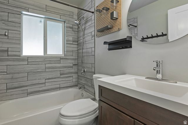 946 W SIGNORA DR, Salt Lake City, UT 84116