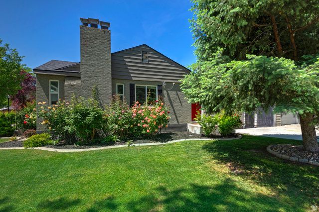 946 W SIGNORA DR, Salt Lake City, UT 84116