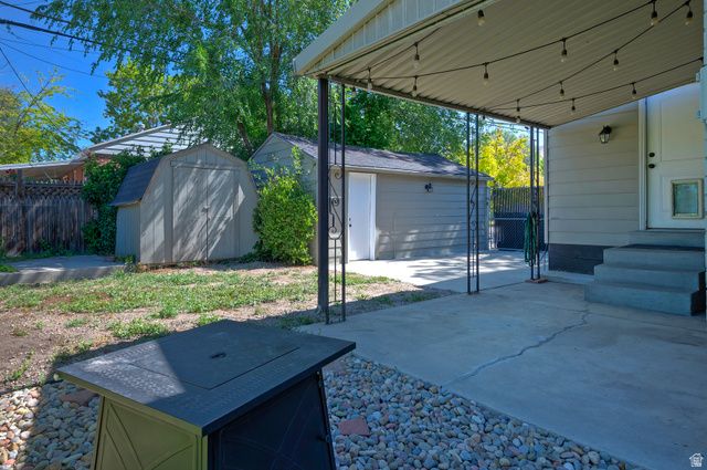 946 W SIGNORA DR, Salt Lake City, UT 84116