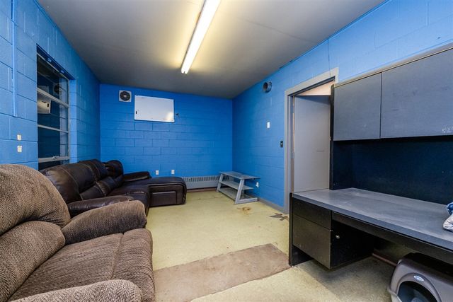 641 S Crystal Avenue, Benton Harbor, MI 49022