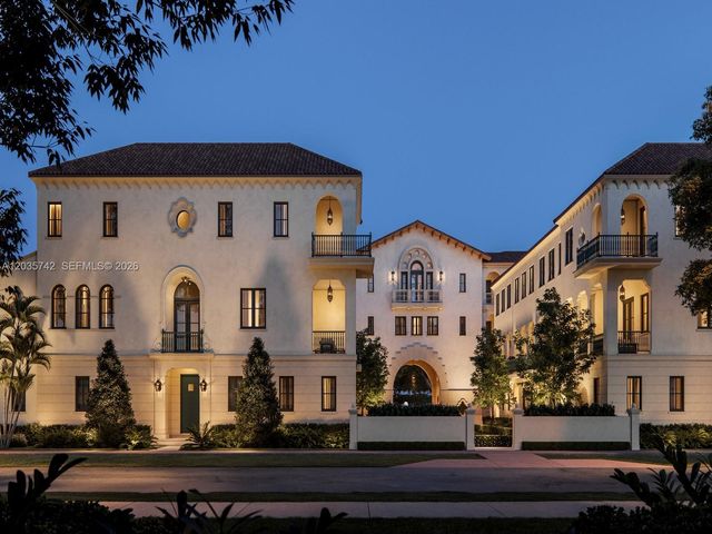 504 Malaga Ave T6, Coral Gables, FL 33134