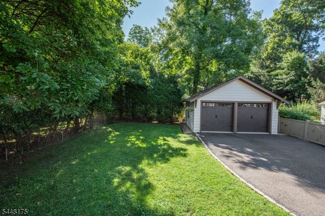 148 Smull Ave, West Caldwell Twp., NJ 07006