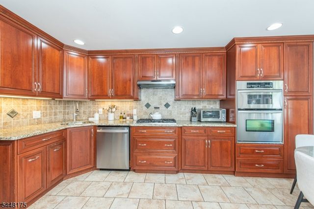 148 Smull Ave, West Caldwell Twp., NJ 07006