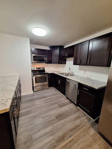 555 N DuPont Ave Apt C51, Madison, TN 37115