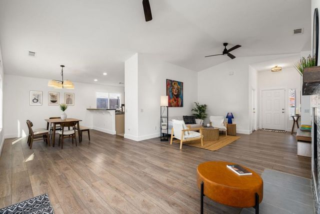 54105 Avenida Obregon, La Quinta, CA 92253