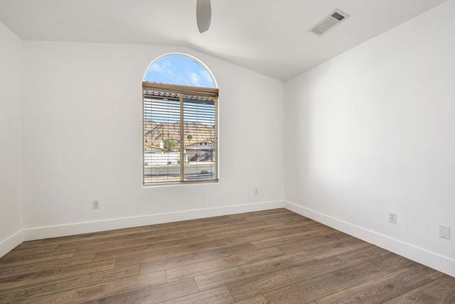 54105 Avenida Obregon, La Quinta, CA 92253