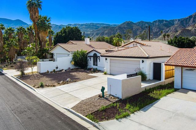 54105 Avenida Obregon, La Quinta, CA 92253