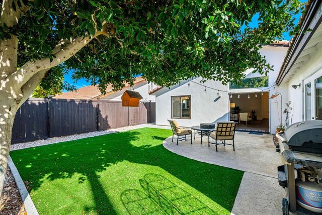 54105 Avenida Obregon, La Quinta, CA 92253