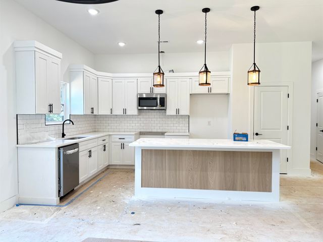 1044 W 11 Highway, Chesnee, SC 29323