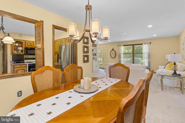 233 GRAYSON AVE, Hamilton, NJ 08619