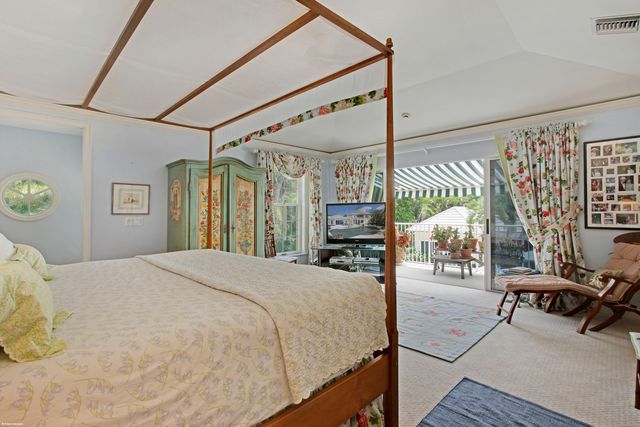 123 Gomez Road, Jupiter Island, FL 33455