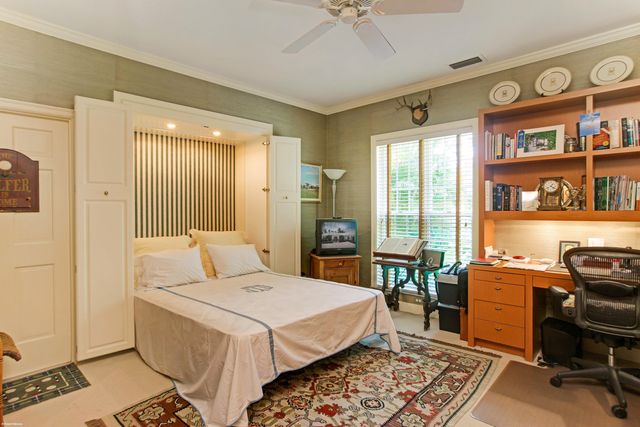 123 Gomez Road, Jupiter Island, FL 33455