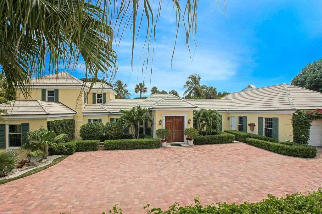 123 Gomez Road, Jupiter Island, FL 33455