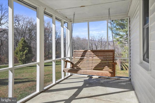 799 STEPHENS LN, Fort Valley, VA 22652