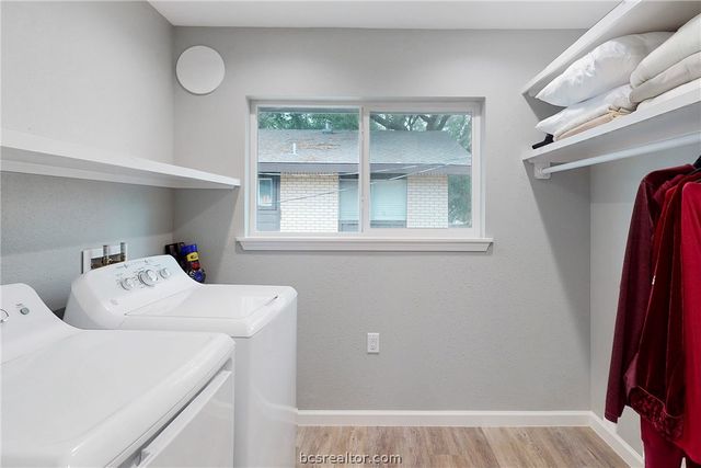 513 Boyett Street 1, College Station, TX 77840