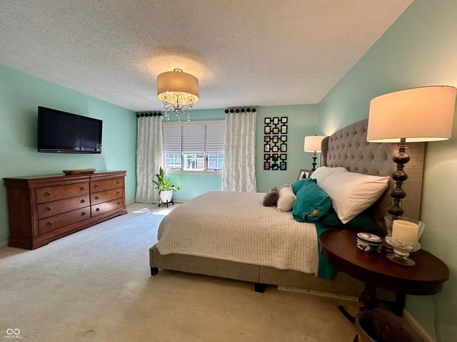 5491 Vin Rose Lane, Lawrence, IN 46226