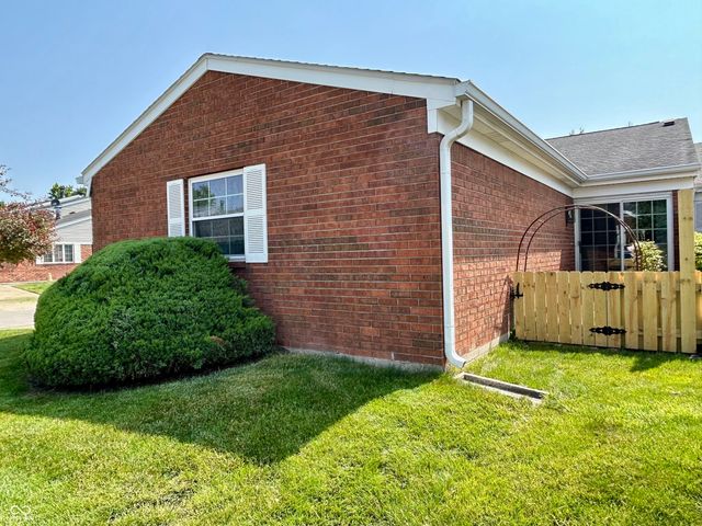 5491 Vin Rose Lane, Lawrence, IN 46226