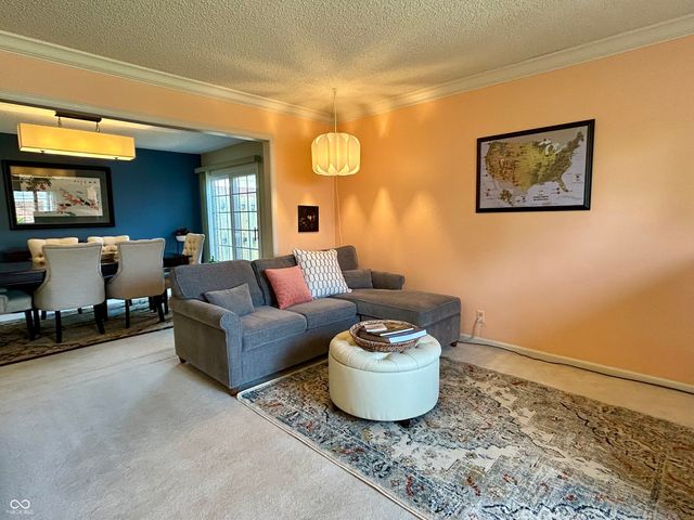 5491 Vin Rose Lane, Lawrence, IN 46226