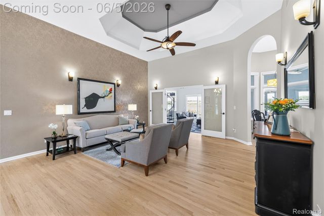 18124 Meridian Road, Grosse Ile Township, MI 48138