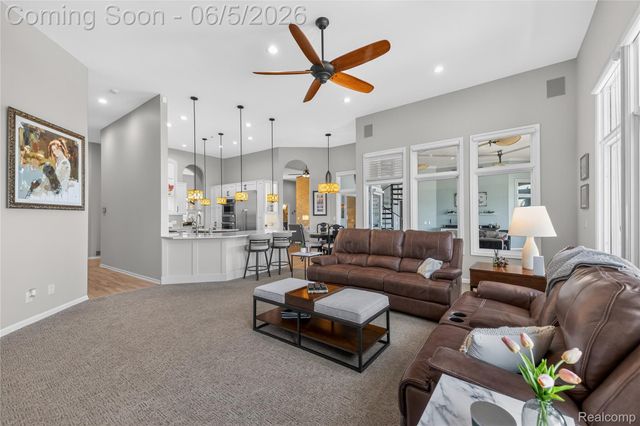 18124 Meridian Road, Grosse Ile Township, MI 48138