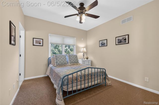 18124 Meridian Road, Grosse Ile Township, MI 48138