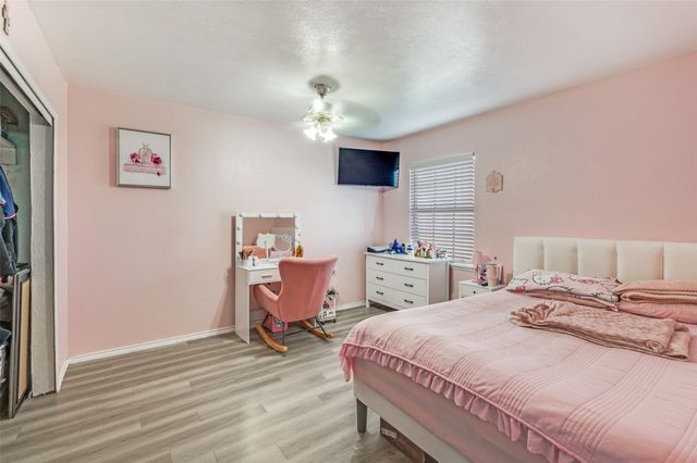 7021 Newberry Court E, Fort Worth, TX 76120