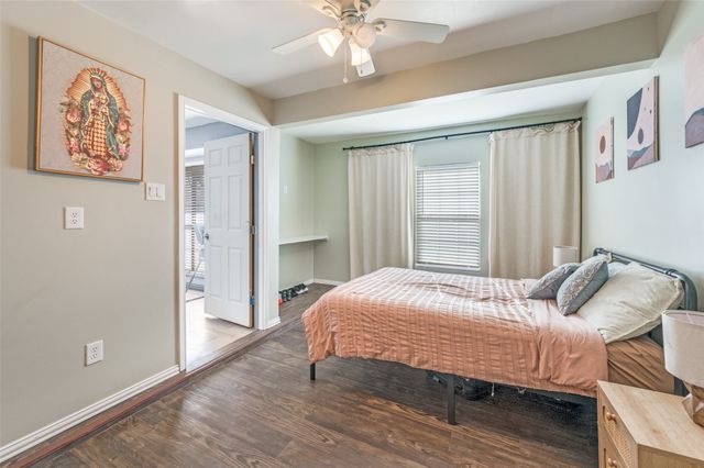 7021 Newberry Court E, Fort Worth, TX 76120