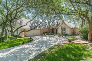 7502 Steeple Dr, San Antonio, TX 78256