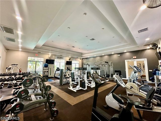 15031 Summit Place CIR 42, Naples, FL 34119