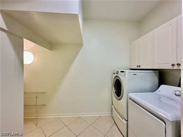 15031 Summit Place CIR 42, Naples, FL 34119