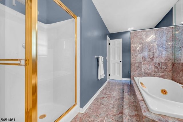 452 Lenape Trl, Bridgewater Twp., NJ 08807