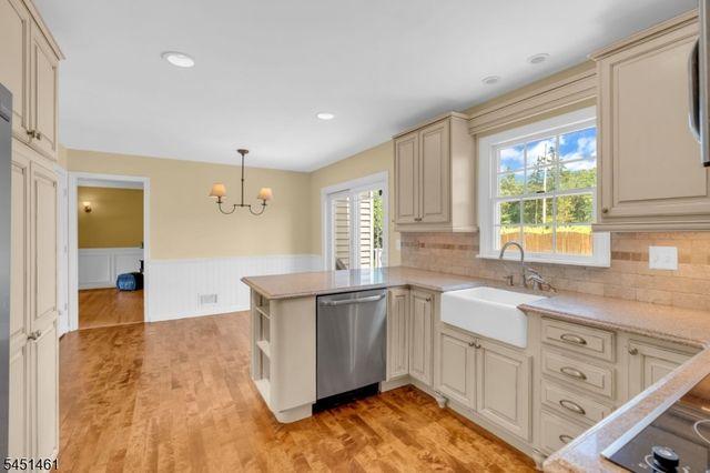 452 Lenape Trl, Bridgewater Twp., NJ 08807