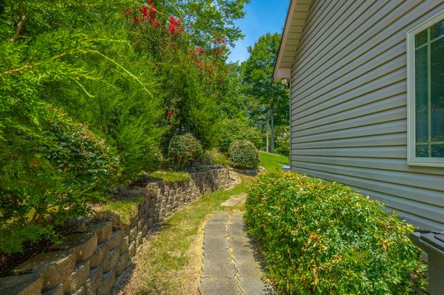 10807 Thatcher Crest Drive, Soddy Daisy, TN 37379