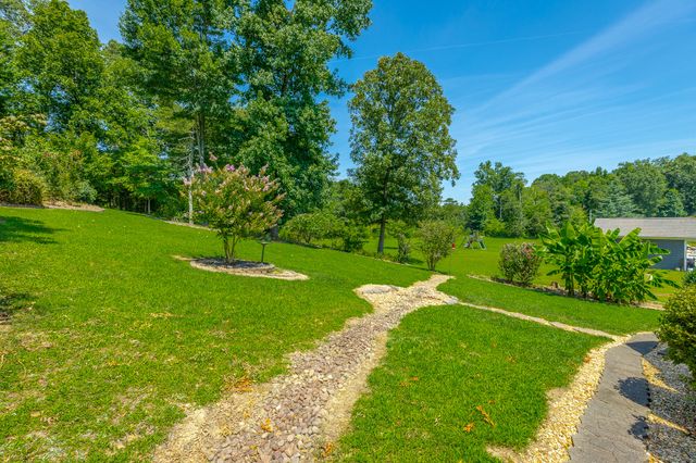 10807 Thatcher Crest Drive, Soddy Daisy, TN 37379