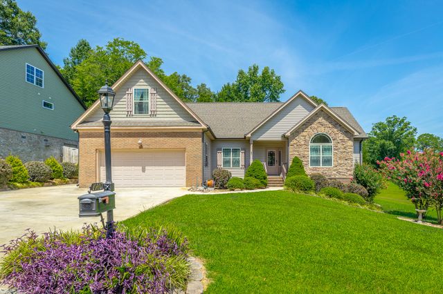 10807 Thatcher Crest Drive, Soddy Daisy, TN 37379