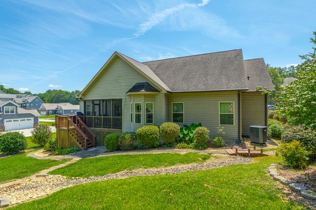 10807 Thatcher Crest Drive, Soddy Daisy, TN 37379