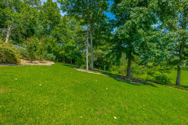 10807 Thatcher Crest Drive, Soddy Daisy, TN 37379