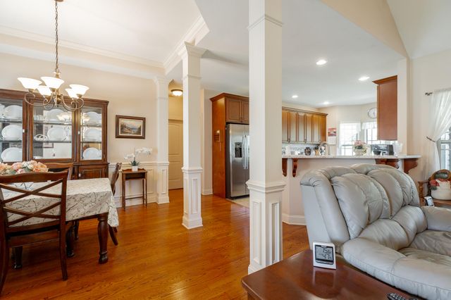 10807 Thatcher Crest Drive, Soddy Daisy, TN 37379