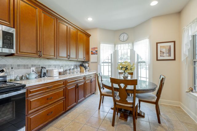 10807 Thatcher Crest Drive, Soddy Daisy, TN 37379