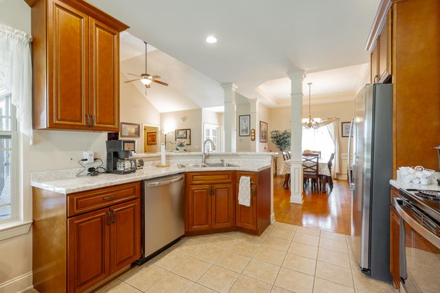 10807 Thatcher Crest Drive, Soddy Daisy, TN 37379