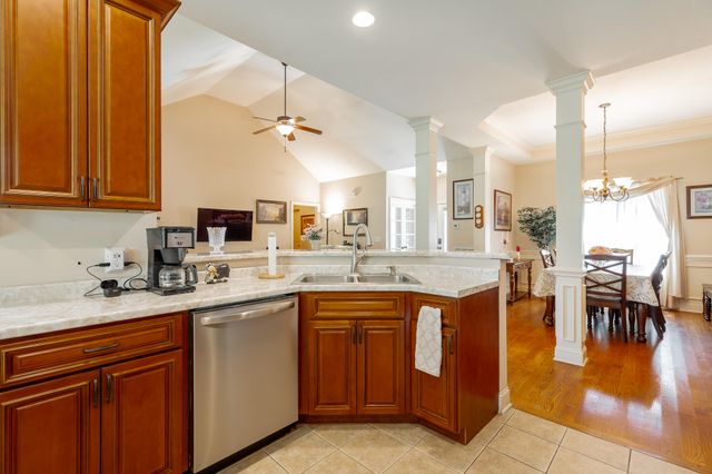 10807 Thatcher Crest Drive, Soddy Daisy, TN 37379