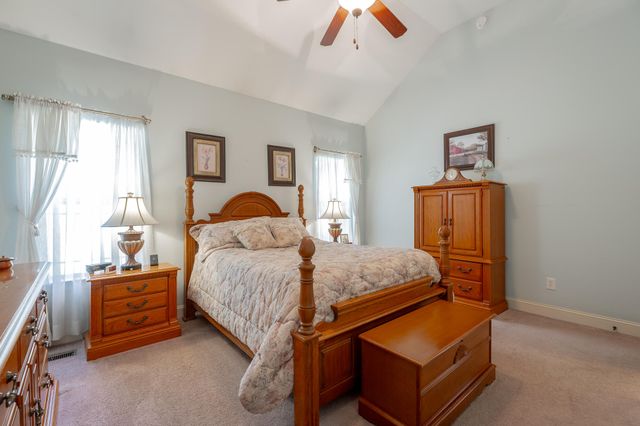 10807 Thatcher Crest Drive, Soddy Daisy, TN 37379