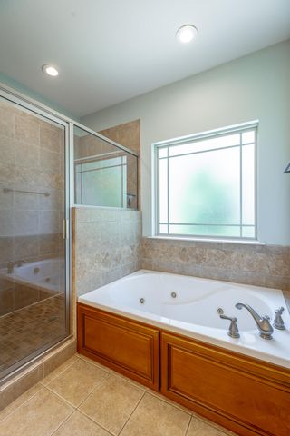10807 Thatcher Crest Drive, Soddy Daisy, TN 37379