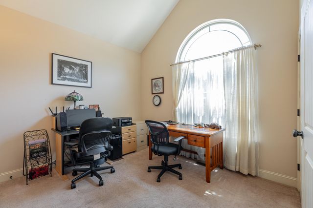 10807 Thatcher Crest Drive, Soddy Daisy, TN 37379