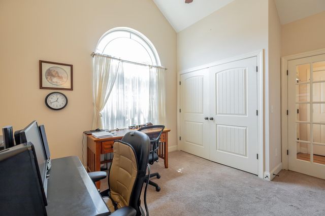 10807 Thatcher Crest Drive, Soddy Daisy, TN 37379