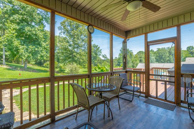 10807 Thatcher Crest Drive, Soddy Daisy, TN 37379